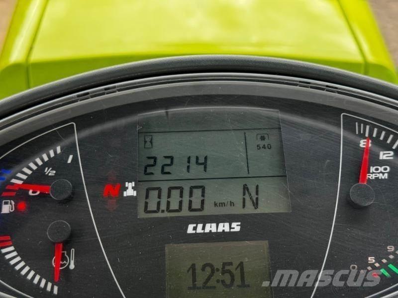 CLAAS AXION 870 Traktorok
