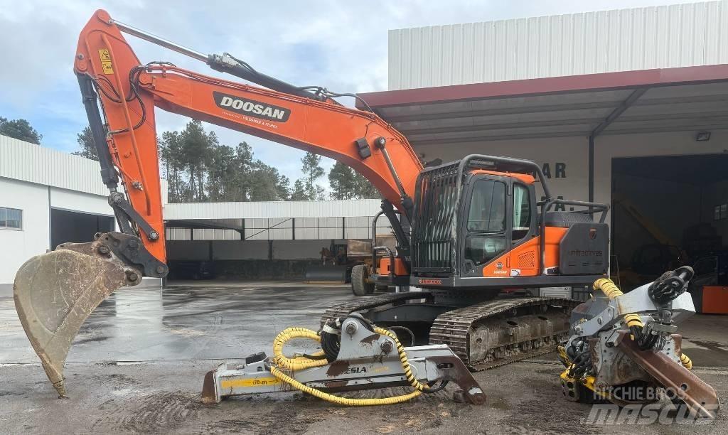 Doosan DX 235 Erdészeti Kotrók