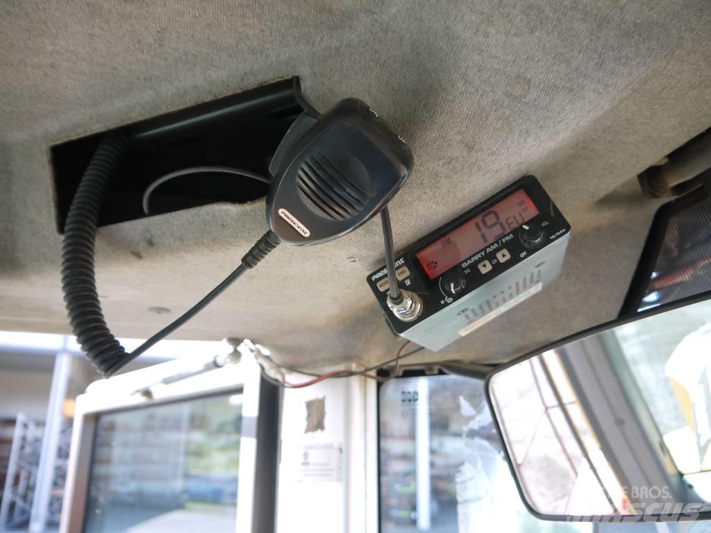 Volvo L 250 G Gumikerekes homlokrakodók
