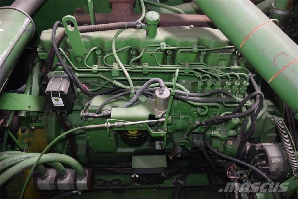 John Deere 2066 Kombájnok