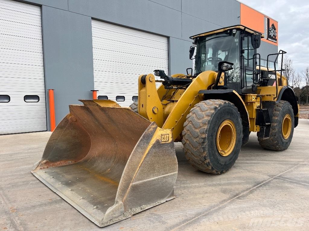 CAT 950 M Mini homlokrakodók