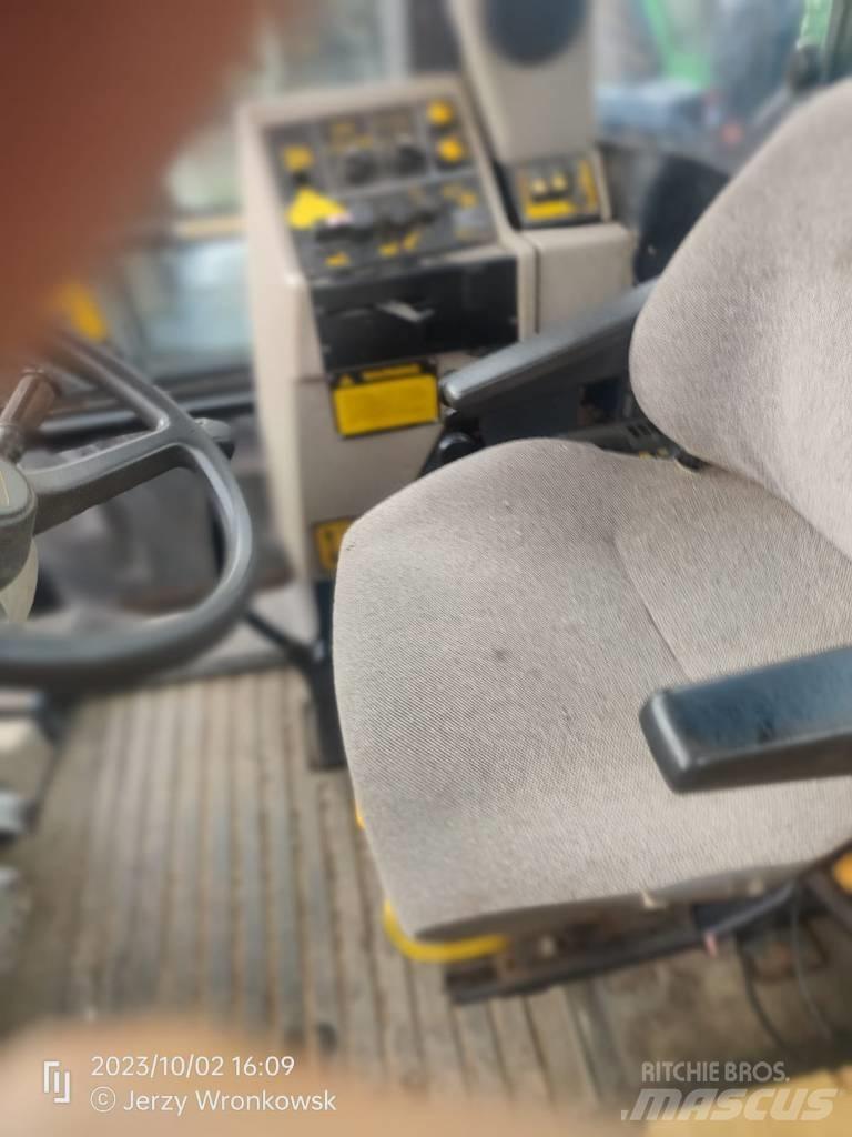 JCB 1135 4WS Traktorok