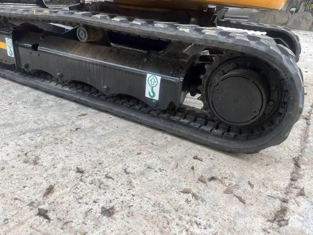 JCB 8035 Lánctalpas kotrók