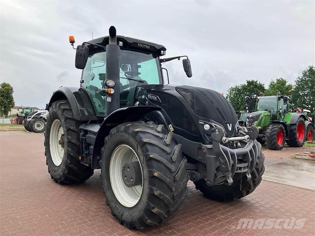 Valtra S 394 Traktorok