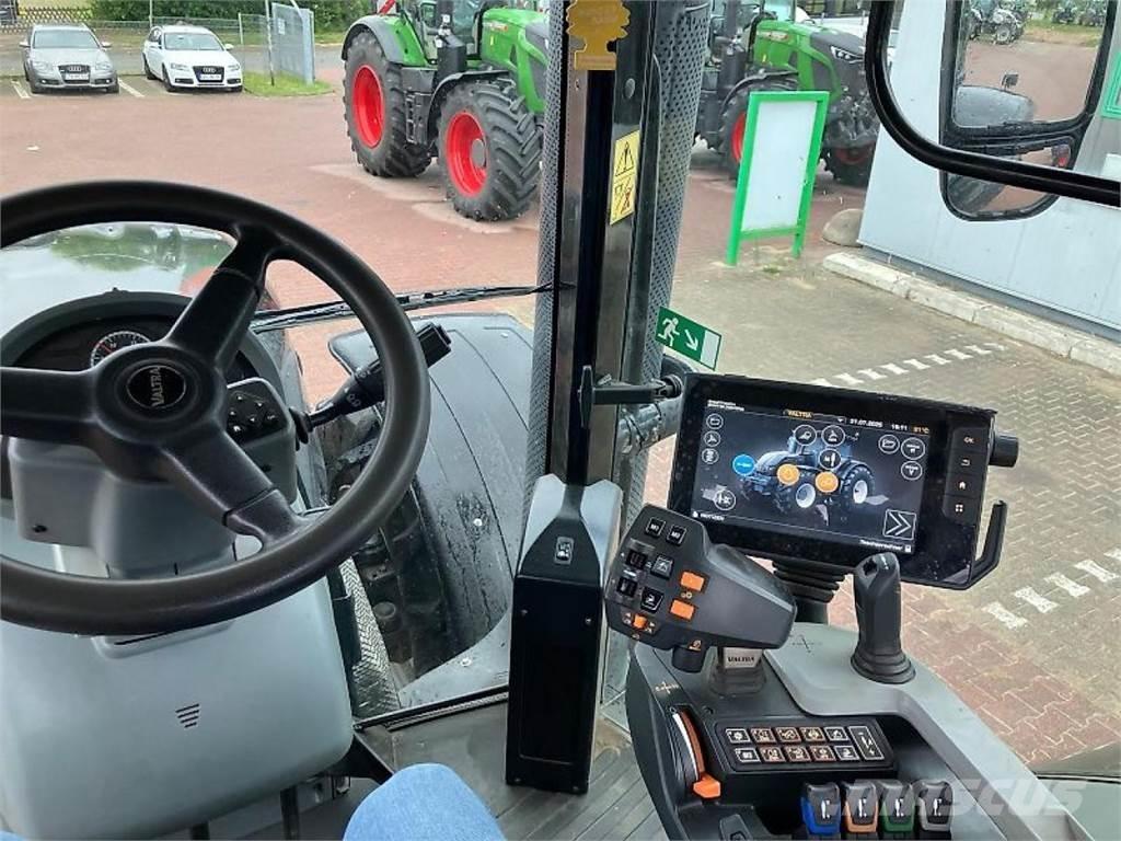 Valtra S 394 Traktorok