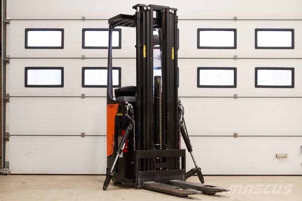 Rocla SST 12 AC Elektromos gyalogkíséretű targoncák