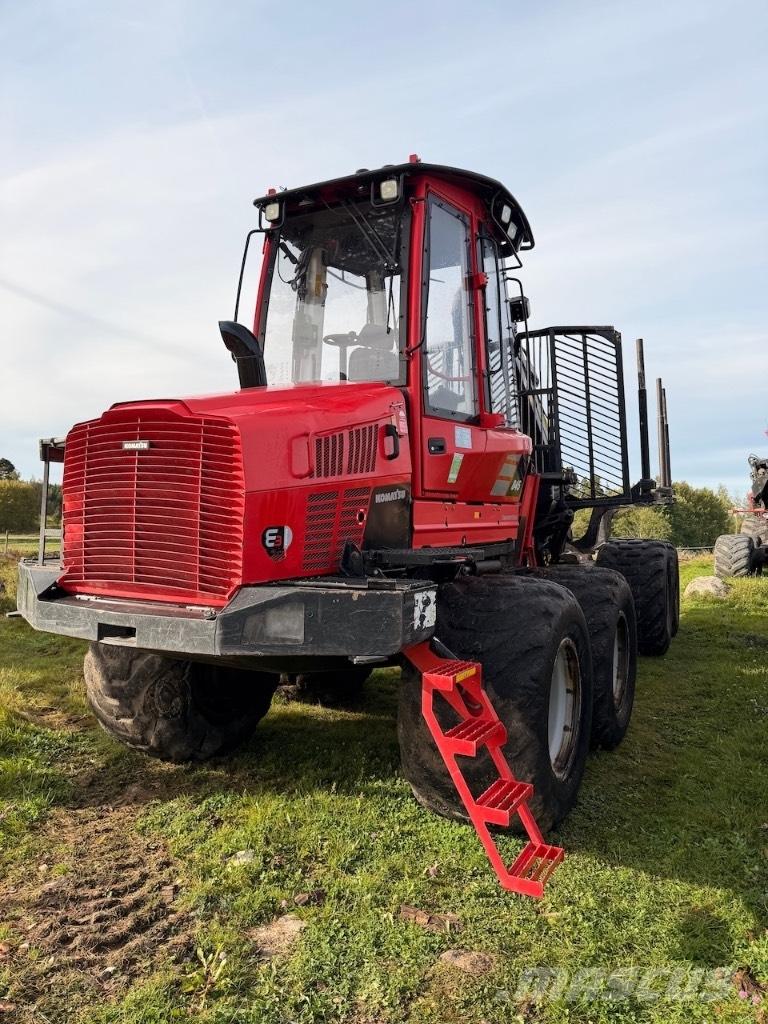 Komatsu 845 Kihordók