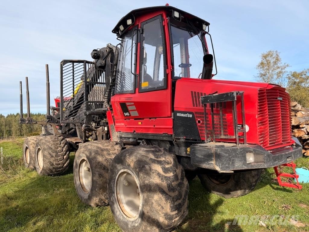 Komatsu 845 Kihordók