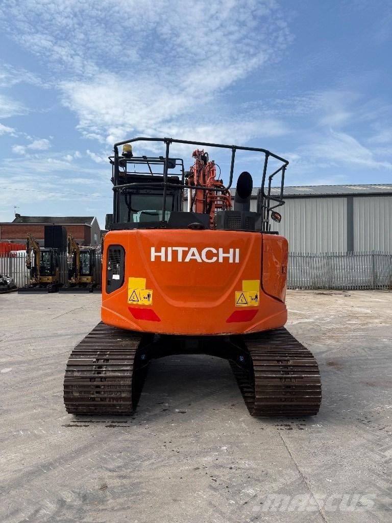 Hitachi ZX 135 US-6 Lánctalpas kotrók