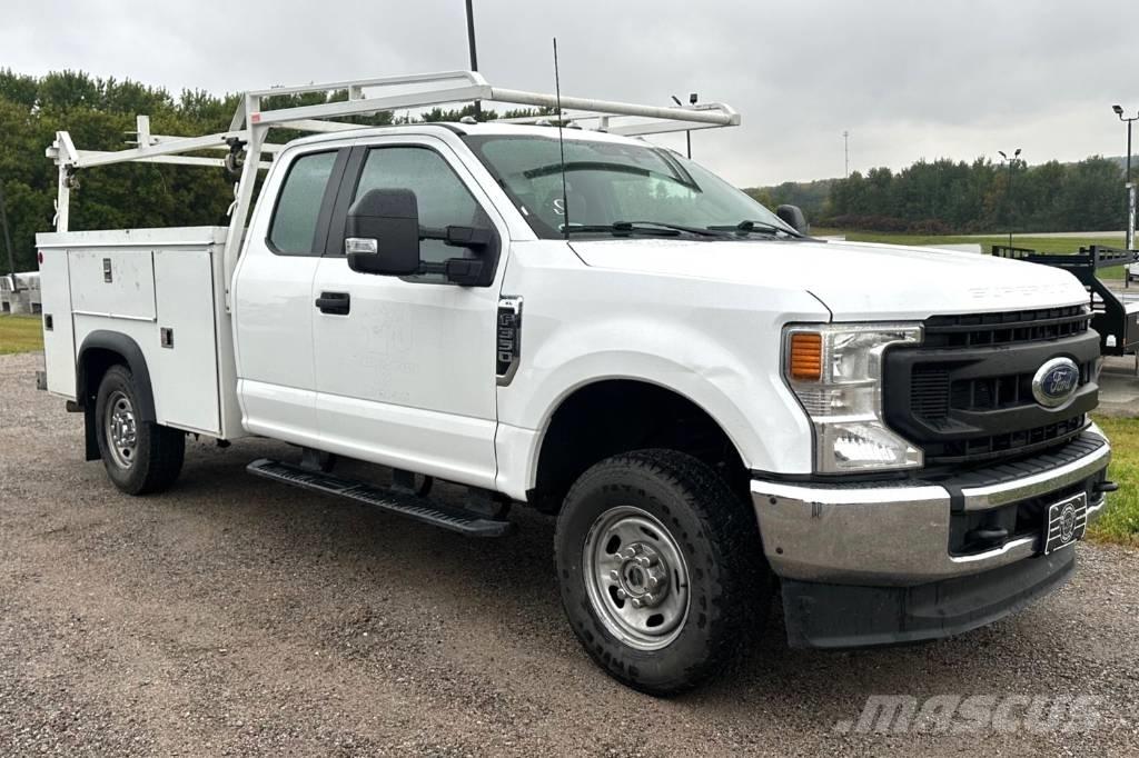 Ford F 350 XL SD Kis teherszállító/Platós kocsi
