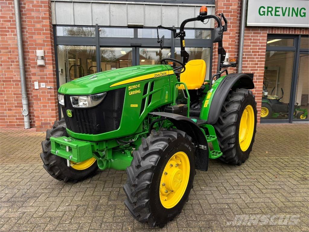 John Deere 5050E Traktorok