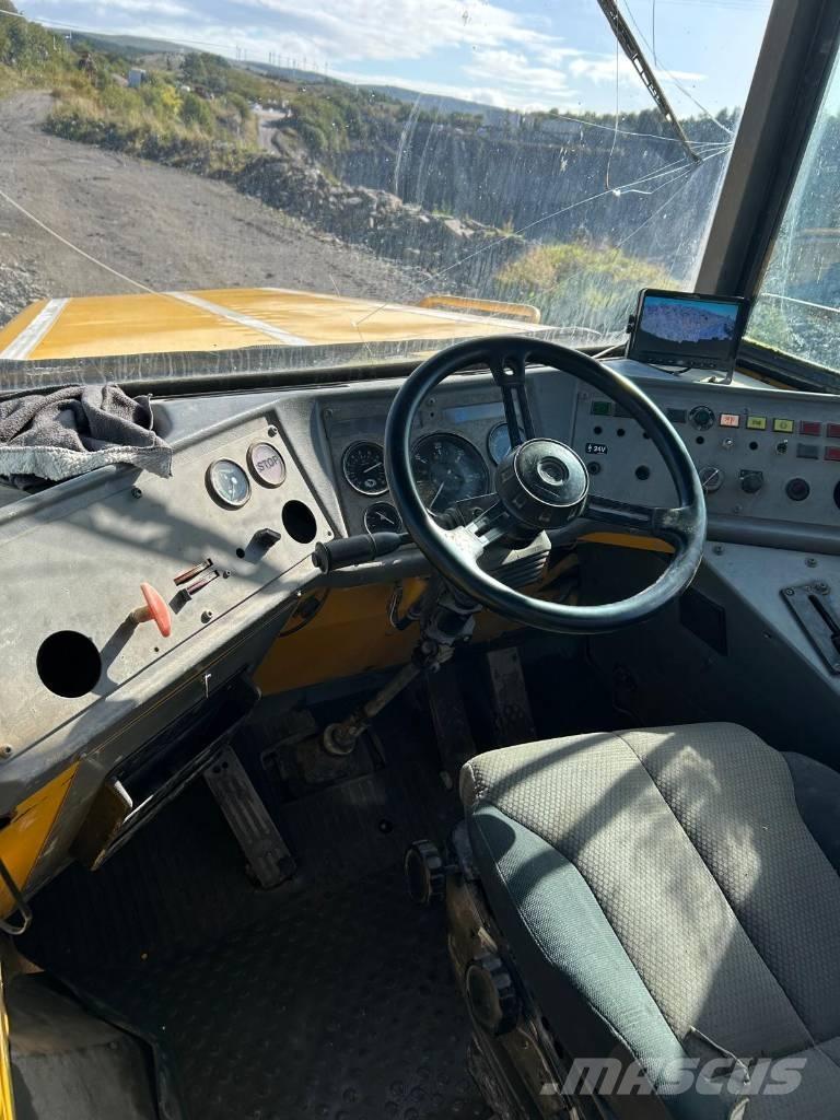Volvo A 25 C Csuklósdömperek