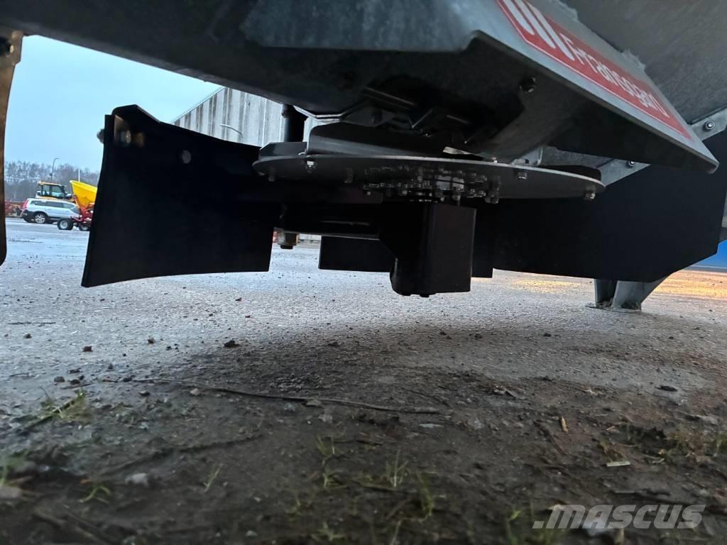 Fransgård STS 1800 Homok és Sószórók