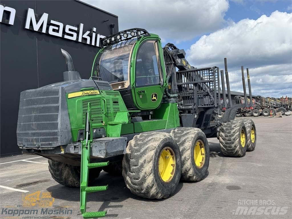 John Deere 1210G Kihordók