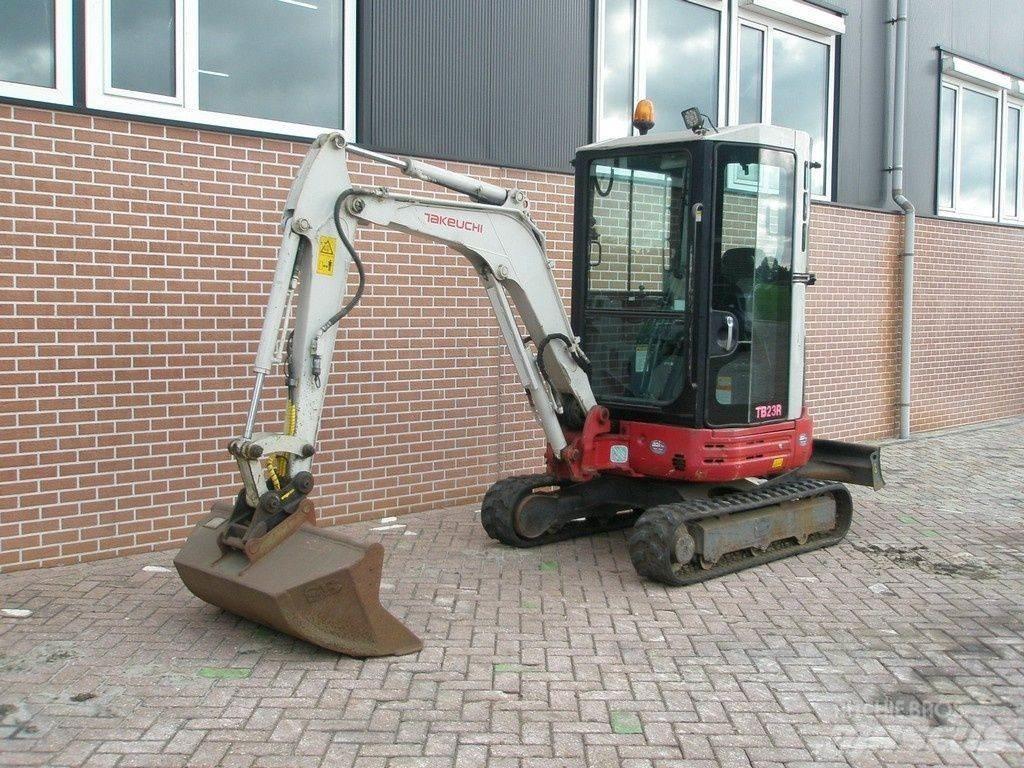 Takeuchi TB23R Mini kotrók < 7t