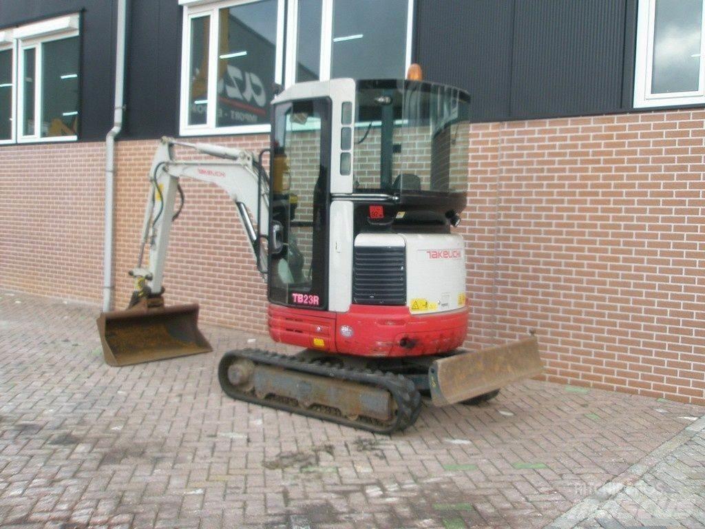 Takeuchi TB23R Mini kotrók < 7t