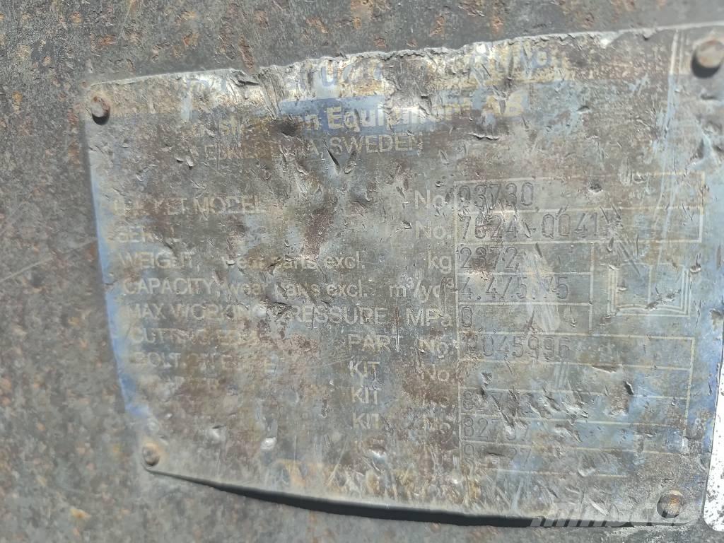 Volvo L 180 F Gumikerekes homlokrakodók