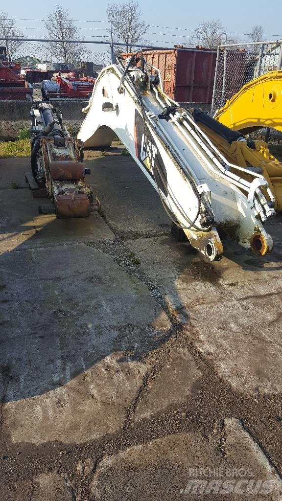 CAT 320D Arm Kotrók