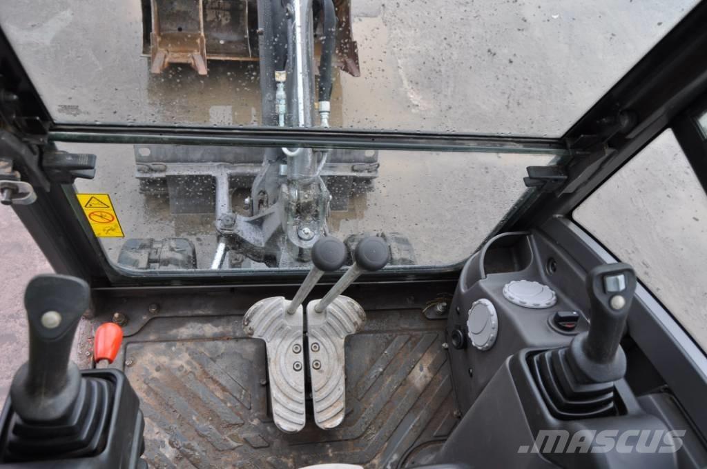 Volvo EC 18 E Mini kotrók < 7t