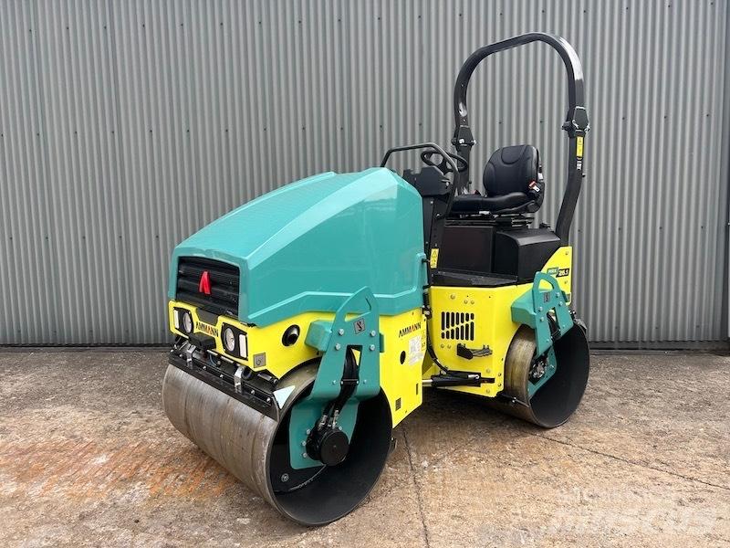 Ammann ARX 26 Ikerdobos hengerek