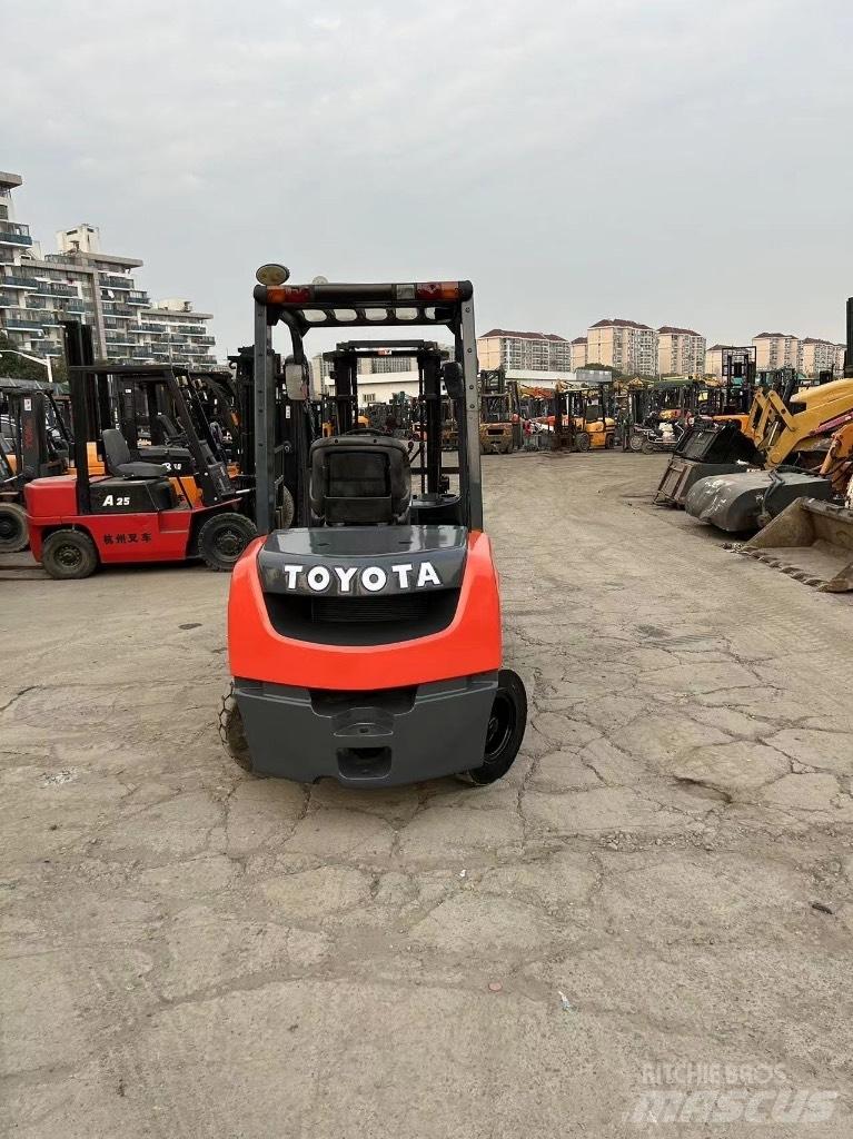 Toyota Toyota8F FD30 Dízel targoncák