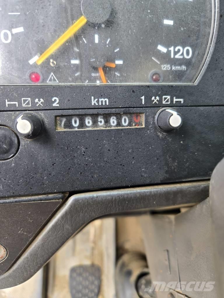 Mercedes-Benz 2638 Billenő teherautók