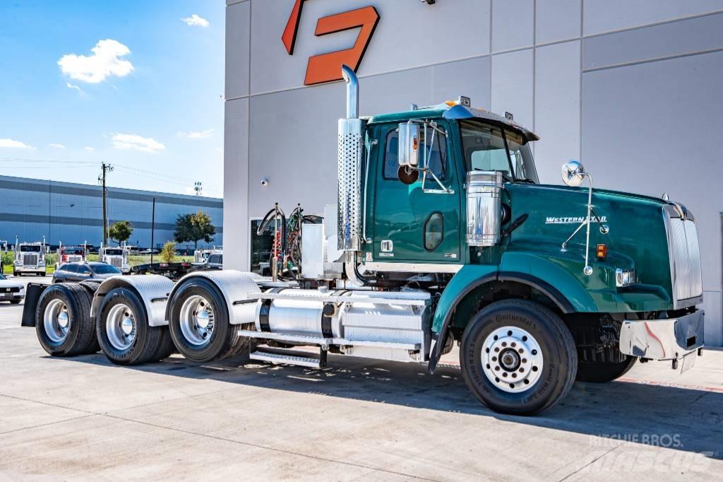 Western Star 4900 SB Nyergesvontatók
