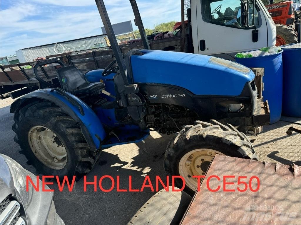 New Holland TCE50 Traktorok