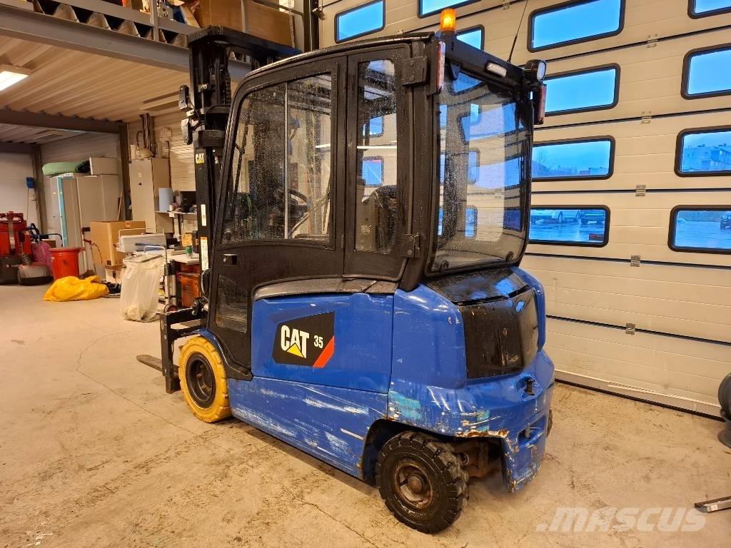 CAT EP35N Elektromos targoncák
