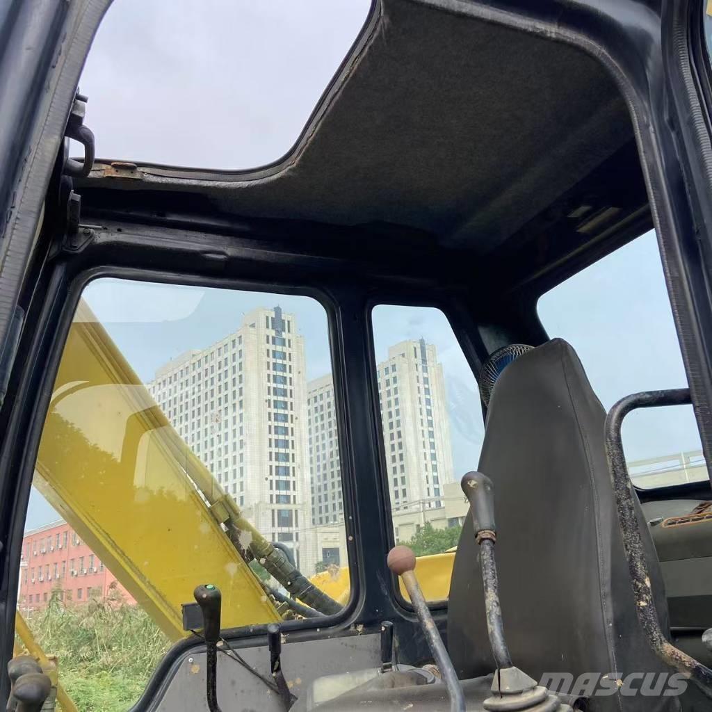 Komatsu PC 60-7 Lánctalpas kotrók