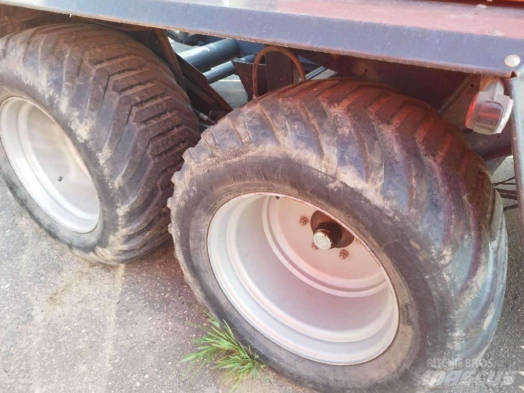 Kuhn VBP 2160 Körbálázók
