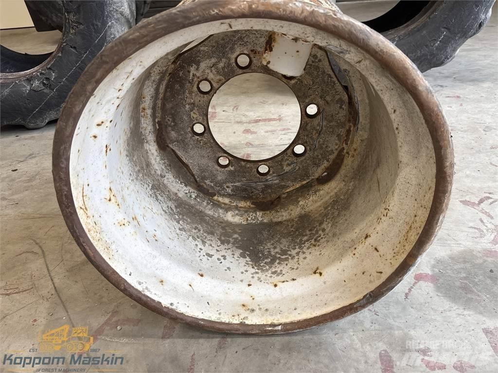 Gremo 704 20x22,5 Gumiabroncsok, kerekek és felnik