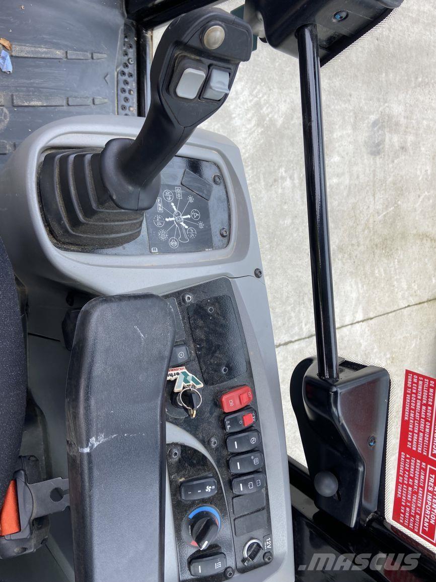 CAT 906M (7164) Univerzális rakodók