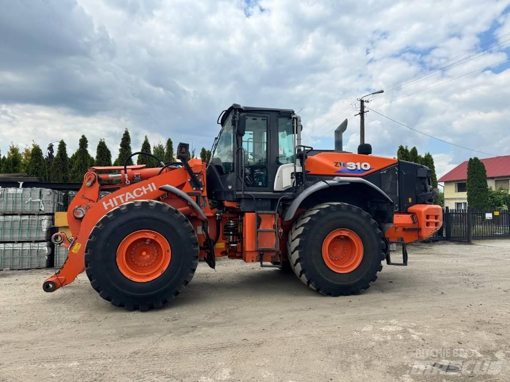 Hitachi ZW 310-6 Gumikerekes homlokrakodók