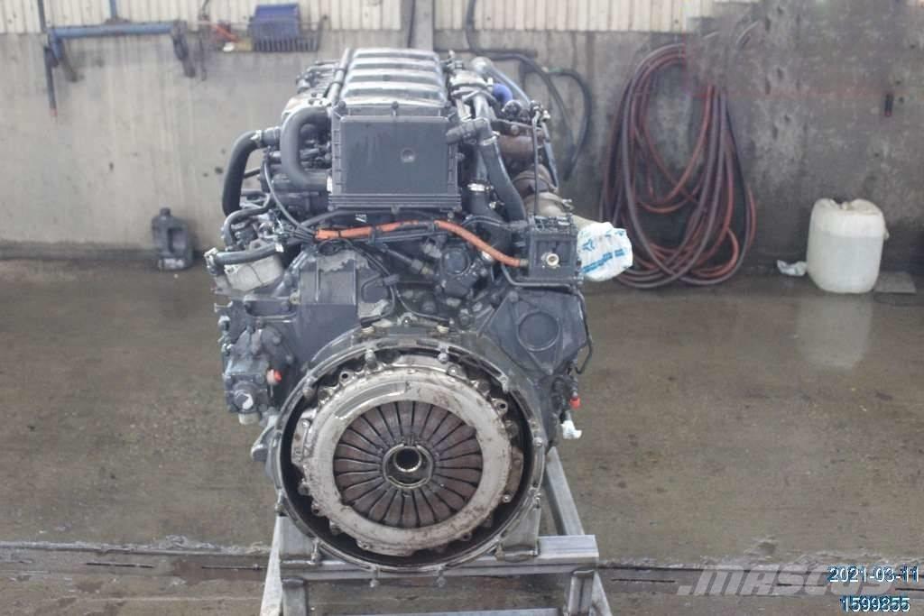 Scania P 230 LB Motorok