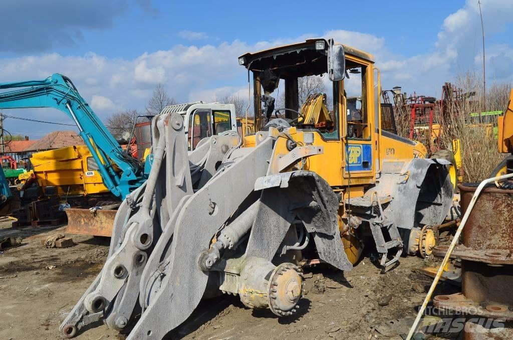 Volvo L110E Gumikerekes homlokrakodók
