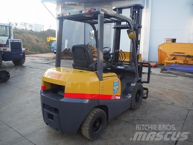 TCM FD25T3 Dízel targoncák