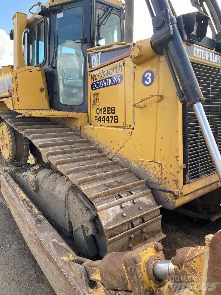 CAT D 6 R XL III lánctalpas dózerek