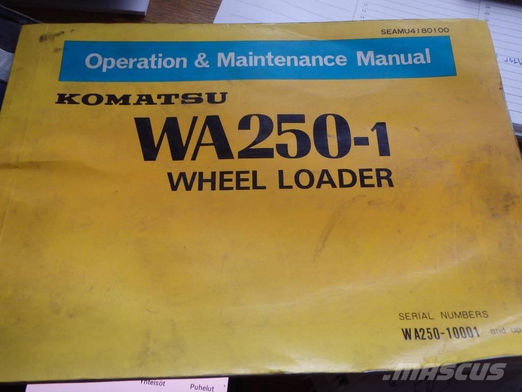 Komatsu WA 250-1 Gumikerekes homlokrakodók