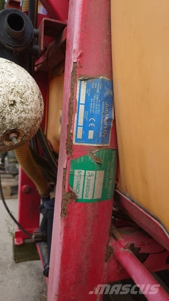 Junkkari 87900 Rögzített trágyaszórók