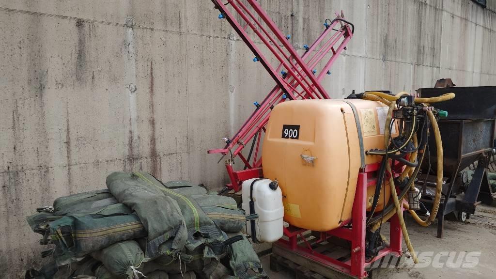 Junkkari 87900 Rögzített trágyaszórók
