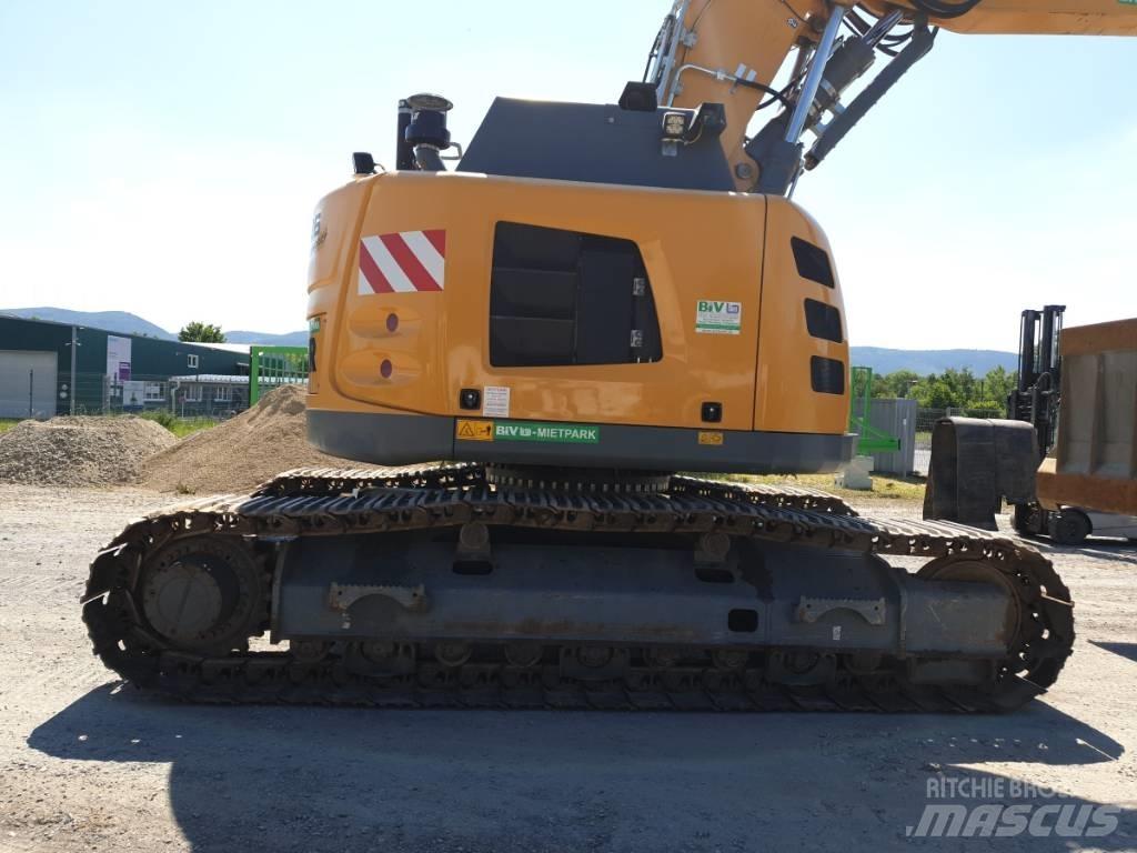 Liebherr R 926 Lánctalpas kotrók