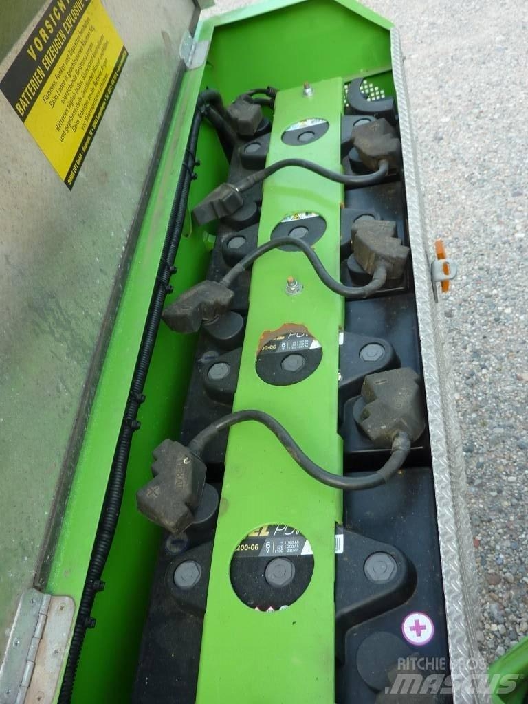 Omme 1650 EB Pótkocsira szerelt emelők és állványok