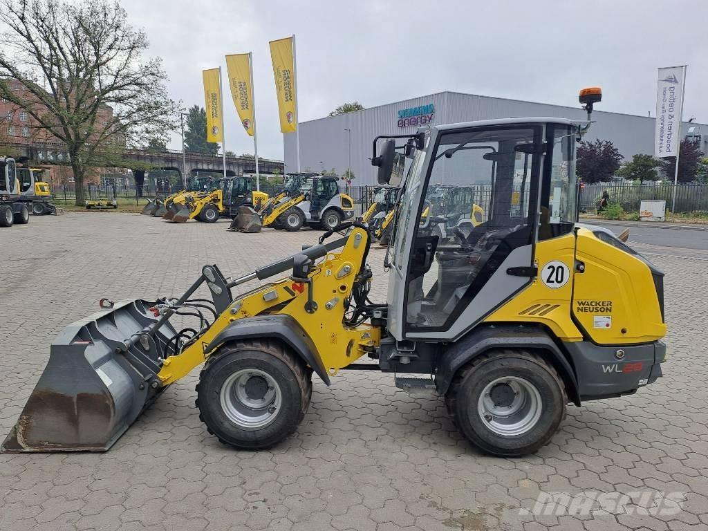 Wacker Neuson WL28 Gumikerekes homlokrakodók
