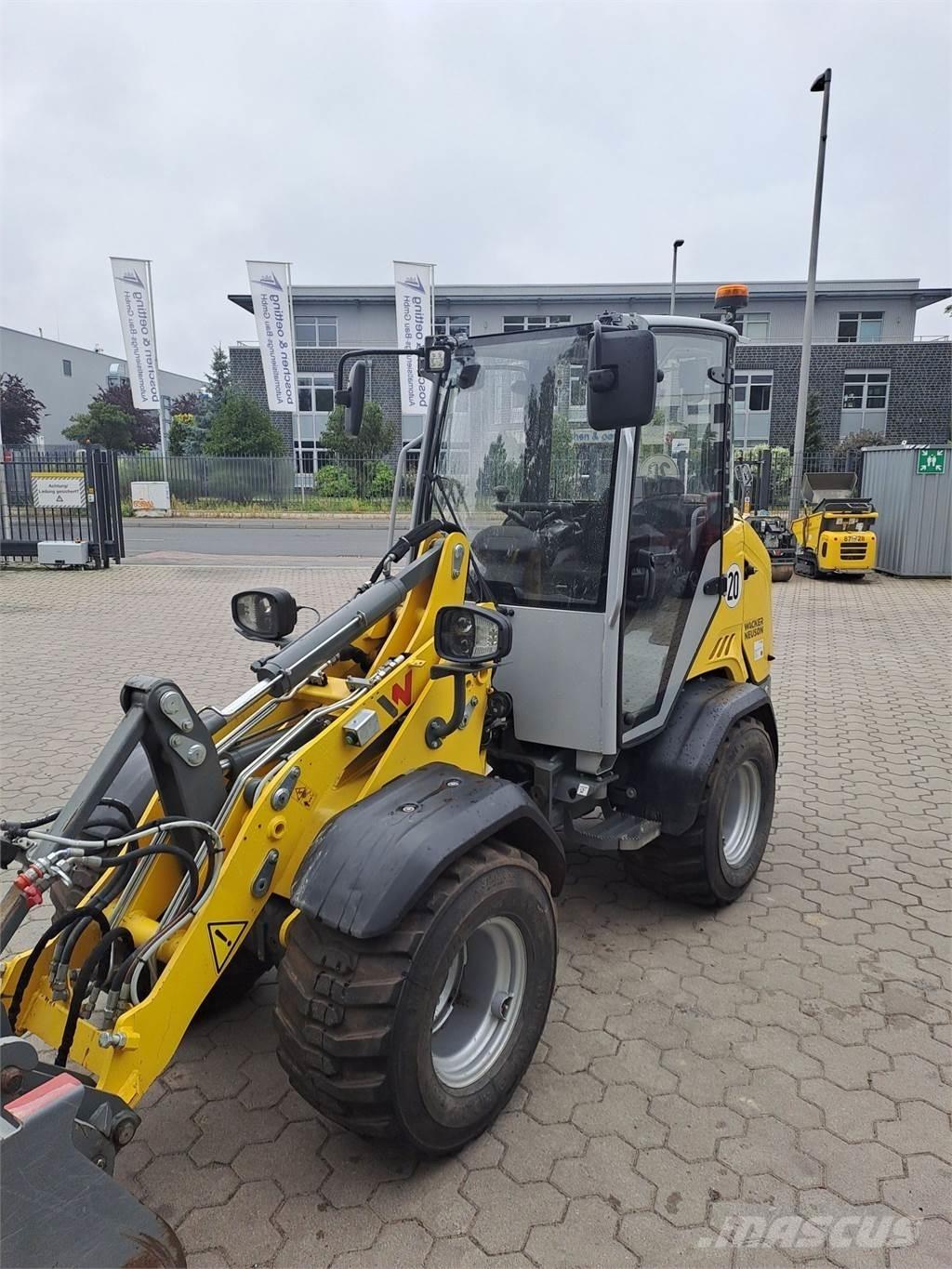 Wacker Neuson WL28 Gumikerekes homlokrakodók