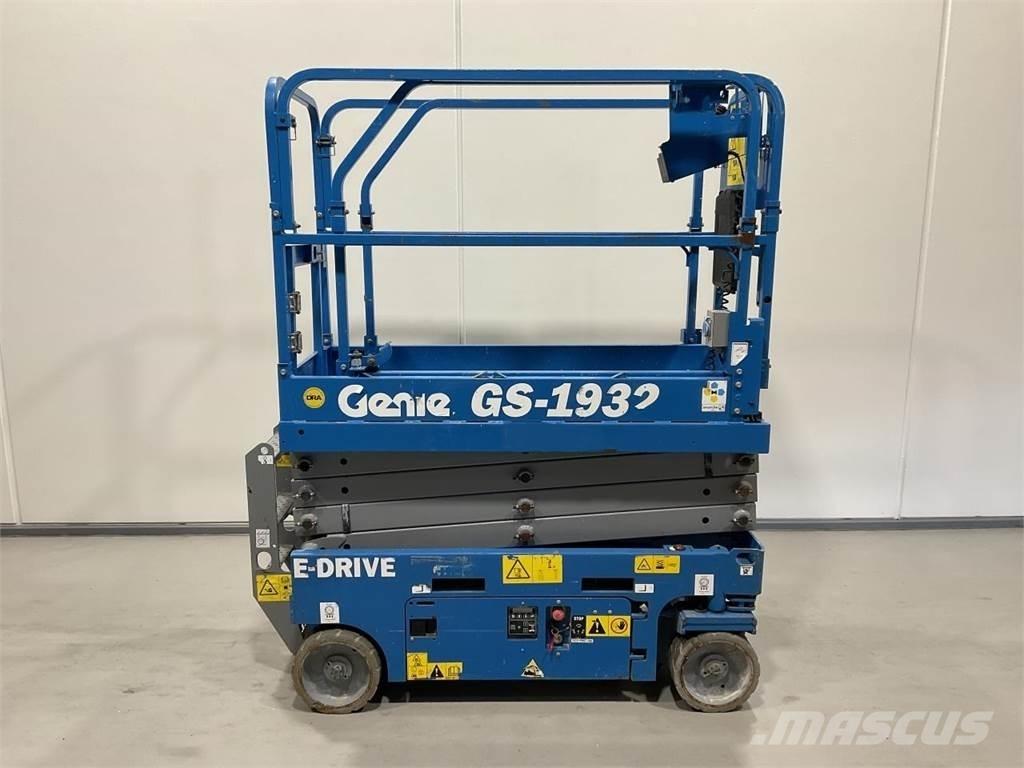 Genie GS-1932 Ollós emelők
