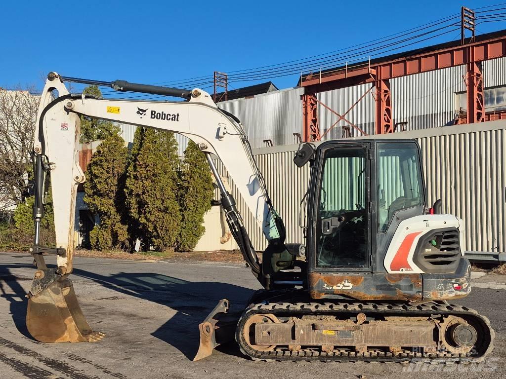 Bobcat E 85 Lánctalpas kotrók