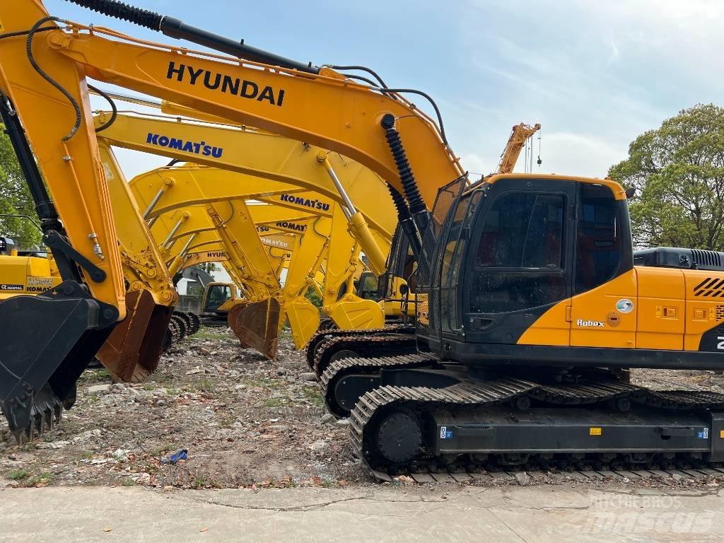 Hyundai 220LC-9S Lánctalpas kotrók