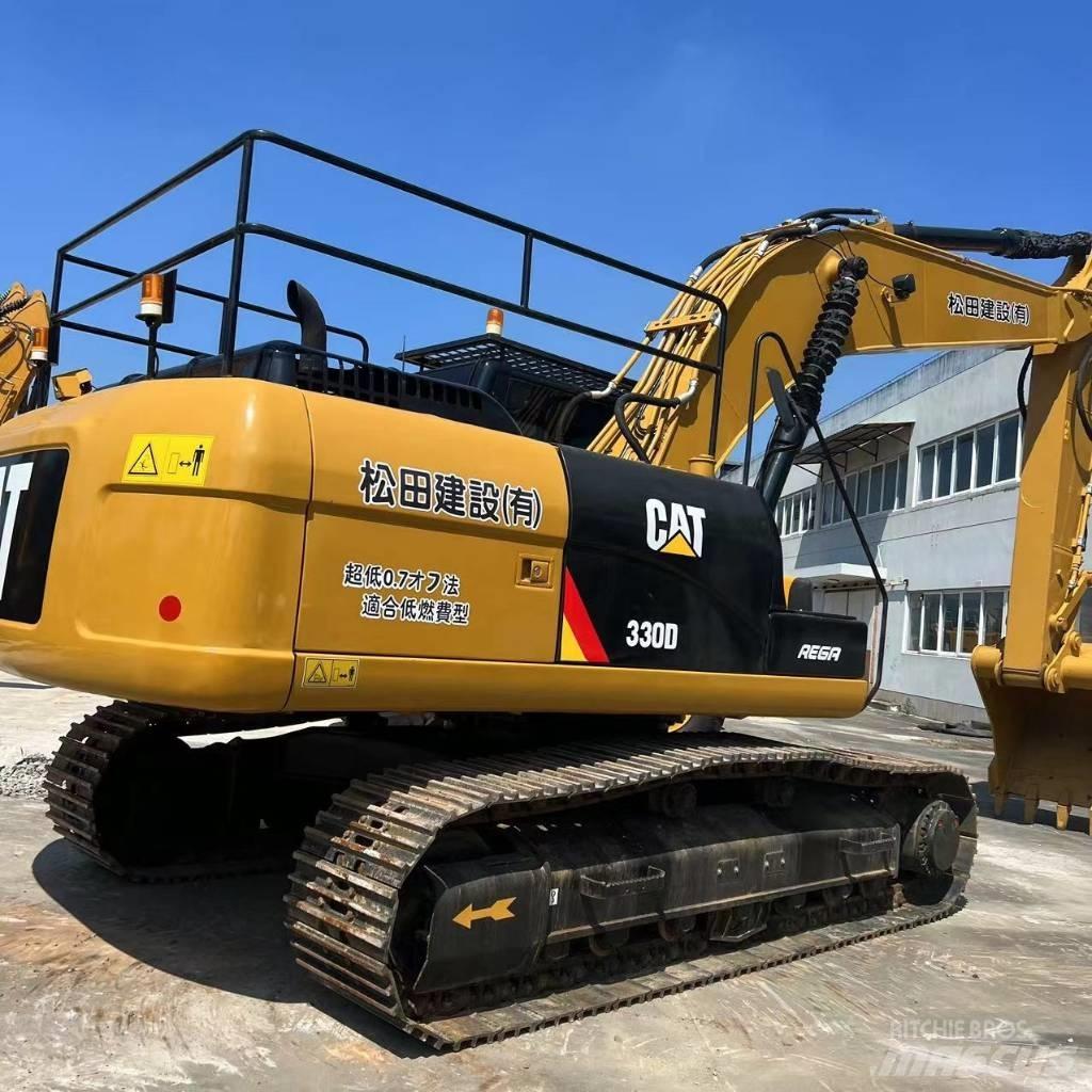 CAT 330 D Lánctalpas kotrók