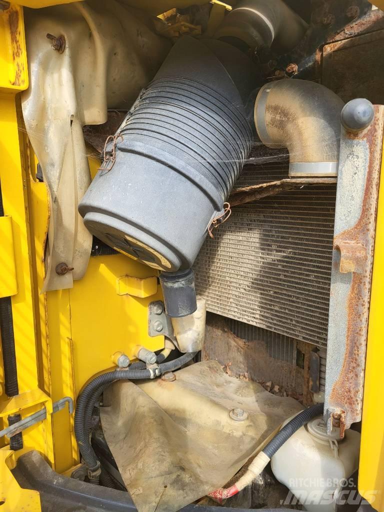 Komatsu PC138US-8 Lánctalpas kotrók